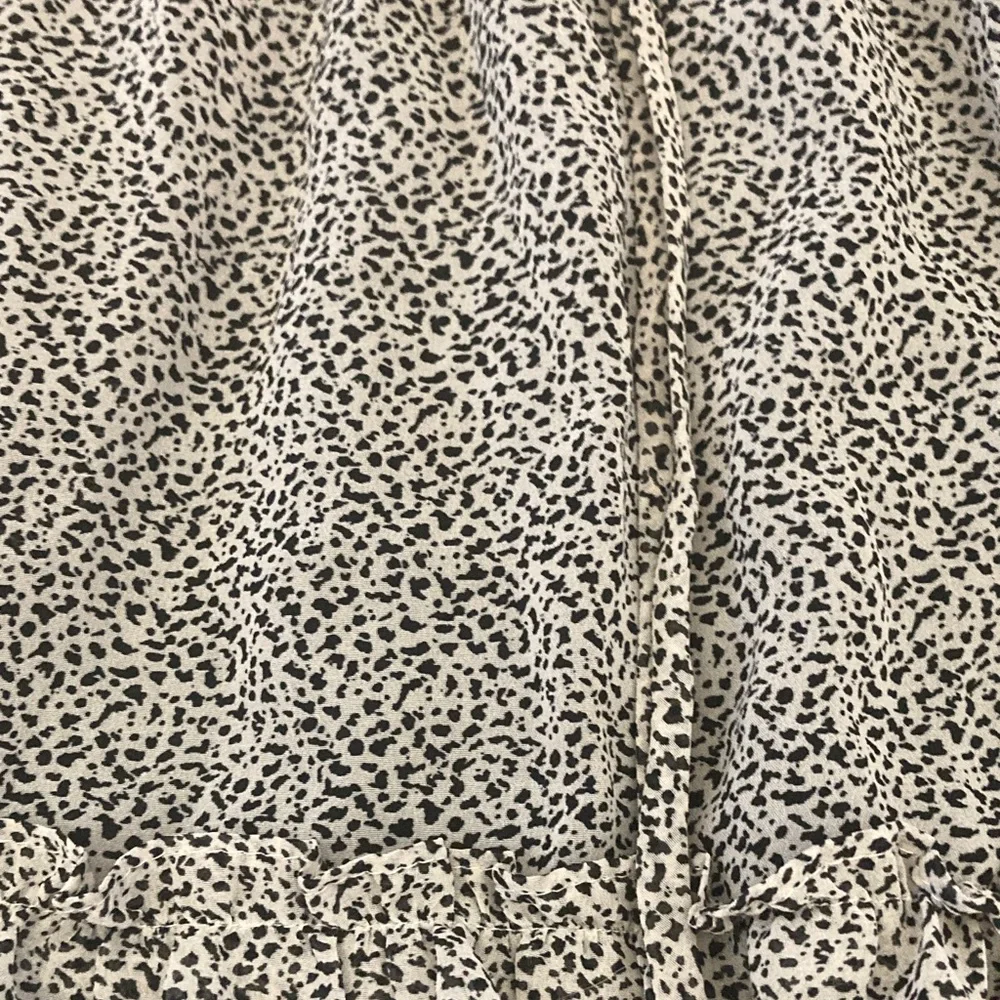 Sienna Sky leopard print skirt - Picture 2 of 5